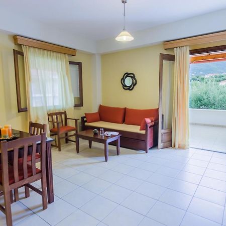 Polichni Otel Leonídion Dış mekan fotoğraf