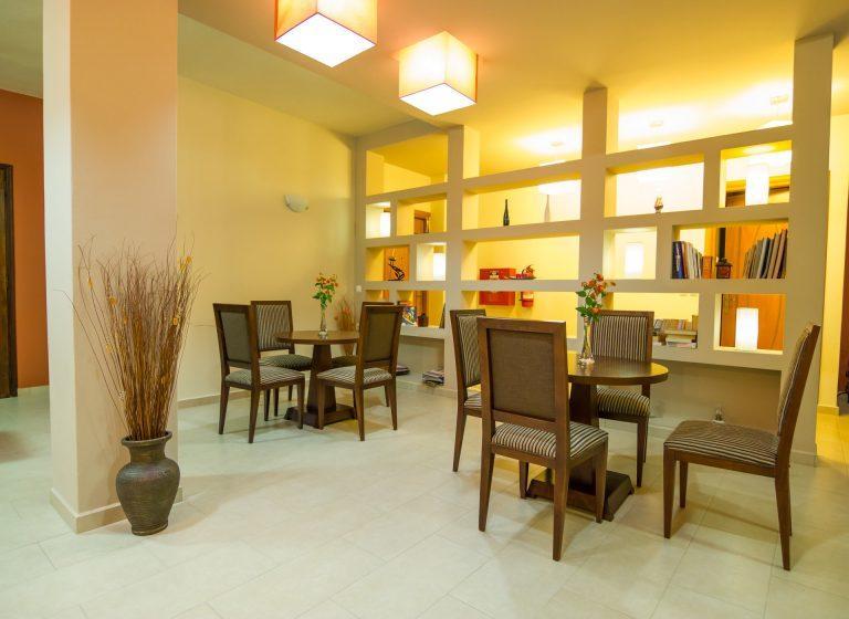 Polichni Otel Leonídion Dış mekan fotoğraf
