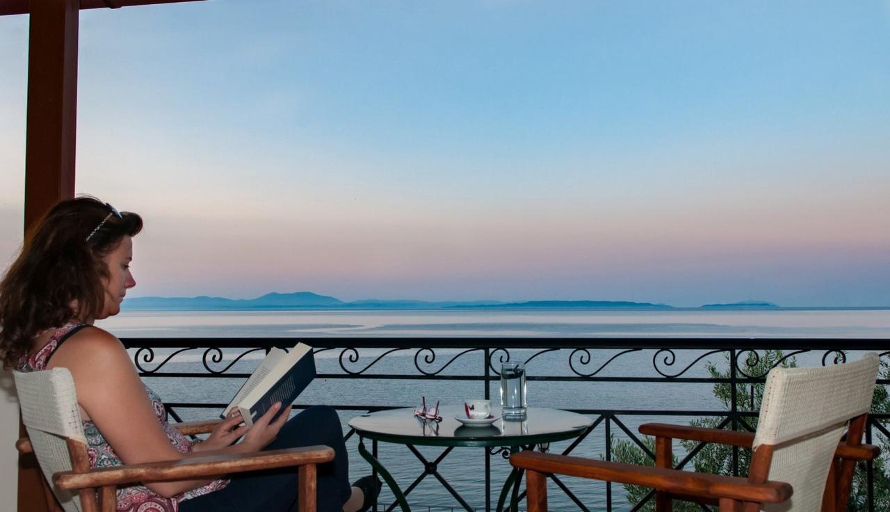 Polichni Otel Leonídion Dış mekan fotoğraf
