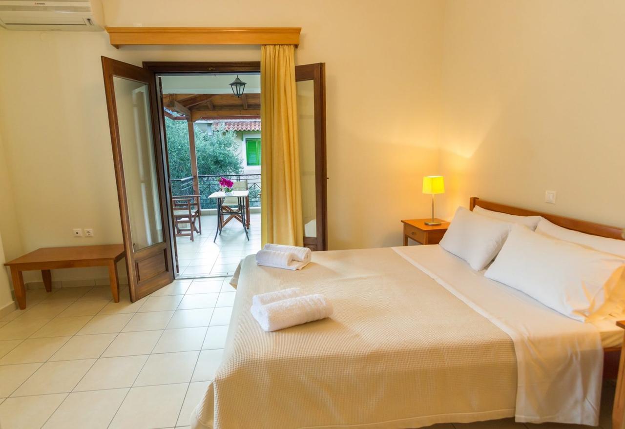 Polichni Otel Leonídion Dış mekan fotoğraf